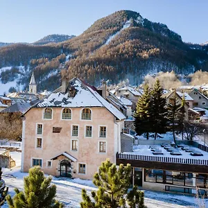 auberge-de-jeunesse-hi-serre-chevalier.fr-provencehotel.com/